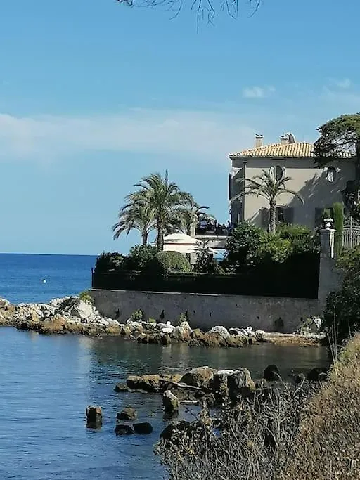 Apartment Charmant Logement Avec Piscine De Copropriete Antibes