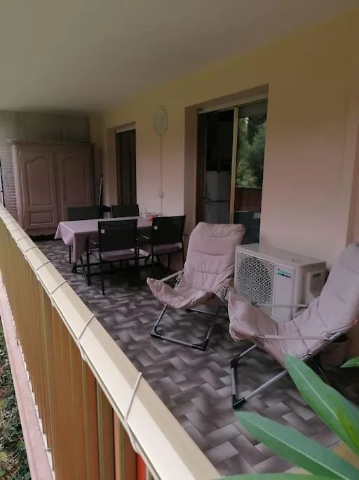 Charmant Logement Avec Piscine De Copropriete Antibes Apartment